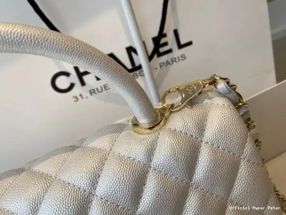 HyperPeter WITH LARGE TOP HANDLE CHANEL BAG FLAP 0518